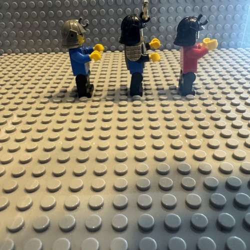 Lego Ninja Minifigures pack of 3 like new