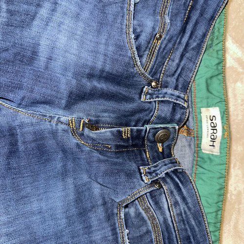 Sarah Lawrence women's elastic blue denim jeans size 28 like new