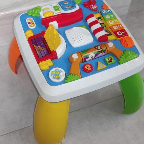Fisher-Price Laugh & Learn Around the Town Activity Table