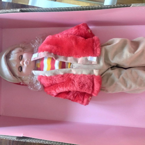 Vintage doll Beba Apergi new, sings and talks