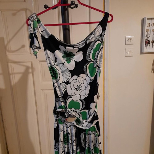 Retro floral dress with draped buckle detail, size S