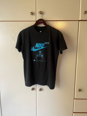 T-shirt Nike παιδικό XL σαν καινούργιο, μαύρο