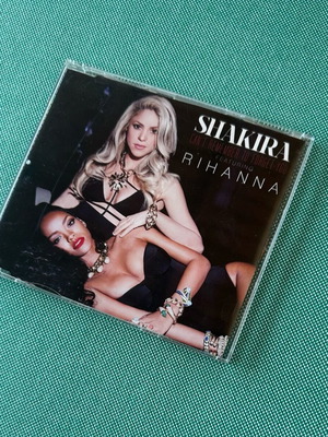 Shakira & Rihanna Can't Remember To Forget You CD single σαν καινούργιο