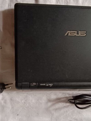 Asus EeePC Ultra notebook like new with Windows 7 Lite