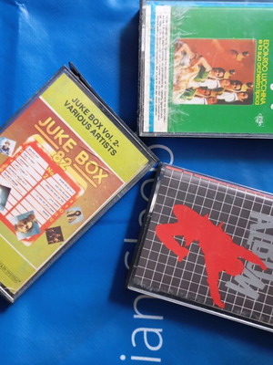 Cassette tapes used, pack of 3, foreign Latin repertoire