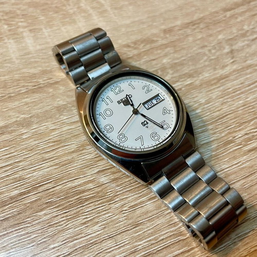 Seiko watch new old stock with original bracelet