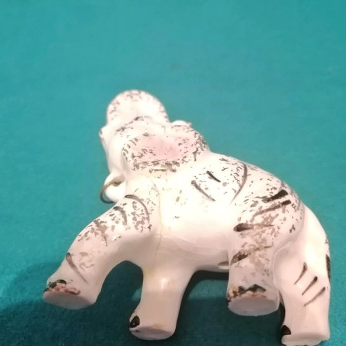 Porcelain elephant figurines vintage, like new, 1950s