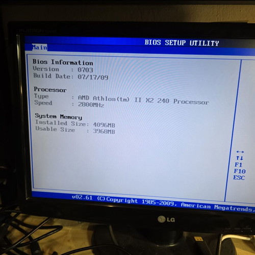 Motherboards Intel e8500 4GB amd athlon ii x2 240 4GB e7500 2GB used