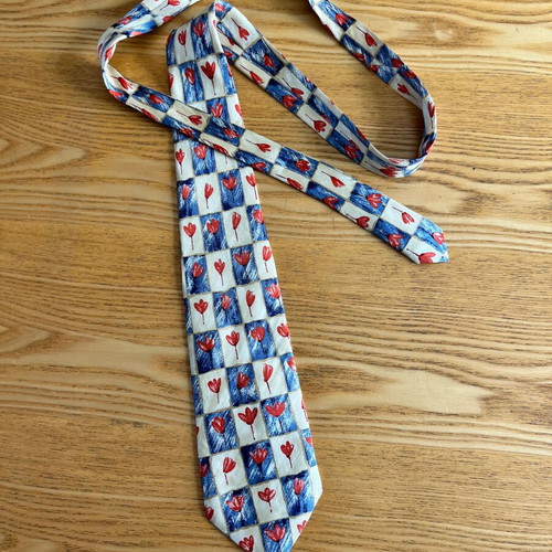 N&B Ties Vintage silk men's tie with tulips
