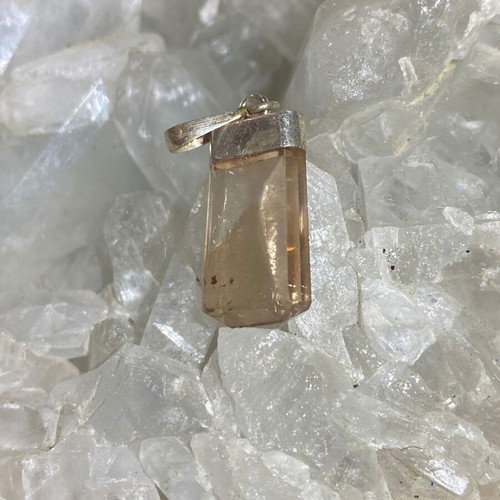 Silver Pendant with Natural Topaz new, beige