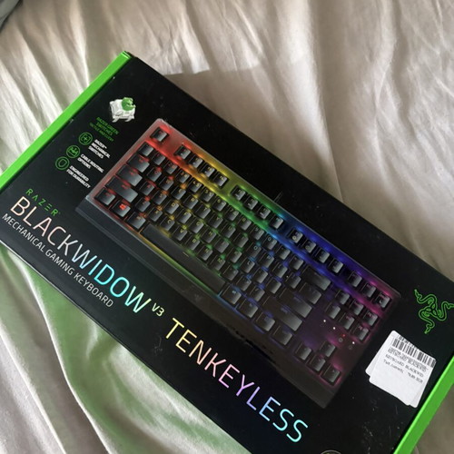 Razer BlackWidow V3 Chroma keyboard brand new