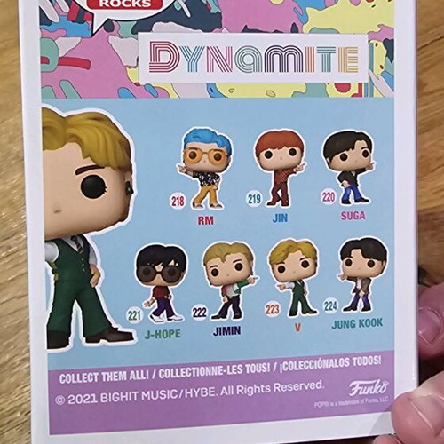 Funko Pop! Rocks BTS "Dynamite" V (#223) new