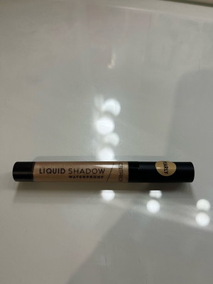 Catrice golden eyeshadow unused
