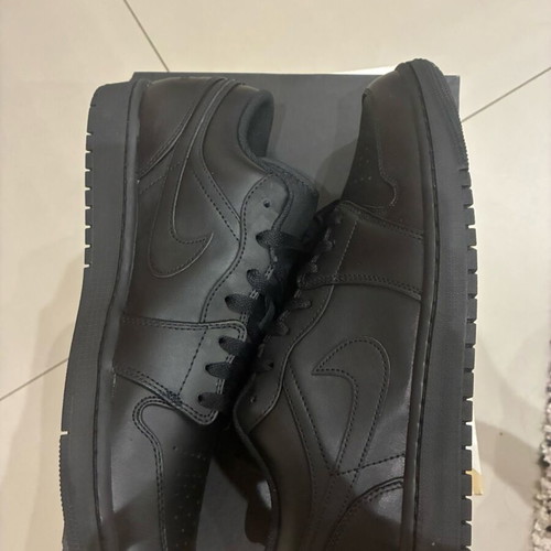 Air Jordan 1 Low sneakers size 46, new black