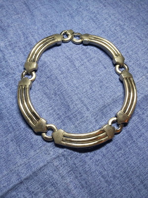 Women's metal necklace used, silver