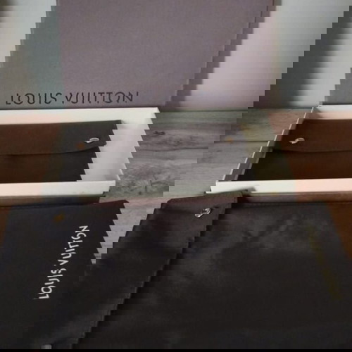 Автентична кутия Louis Vuitton + 2 кутии за съхранение – 60€