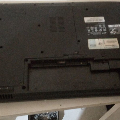 Acer Aspire 7540G laptop used for parts without screen