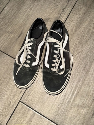 Vans shoes used, size 39, black athletic