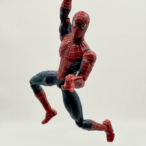 Spider-Man action figure used, ToyBiz 2002 with gargoyle ledge
