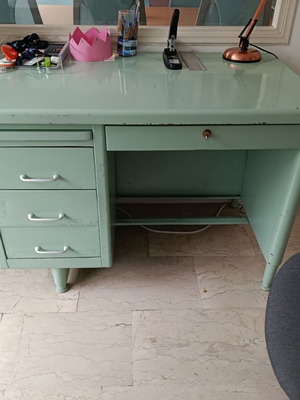 Μεταλικό γραφείο vintage μεταχειρισμένο, 2 τεμάχια