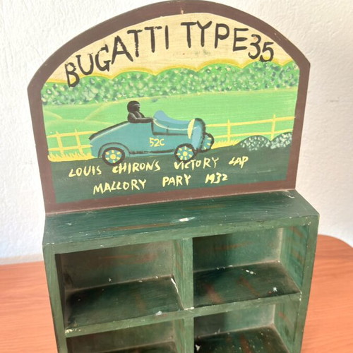Wooden shelf with 4 compartments, Bugatti Type 35 vintage racing design