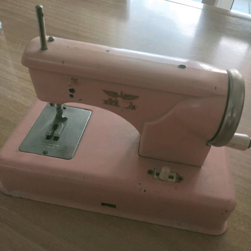 Casige children's sewing machine used, vintage 1950s/60s, pink
