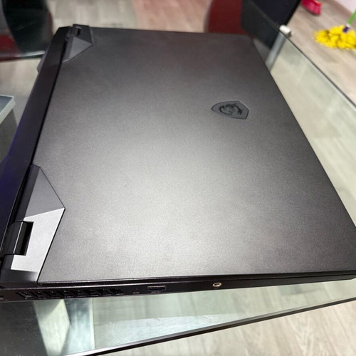 MSI GP76 Leopard like new with Intel Core i7, 16GB RAM, 1.5TB SSD, 17.3 inch