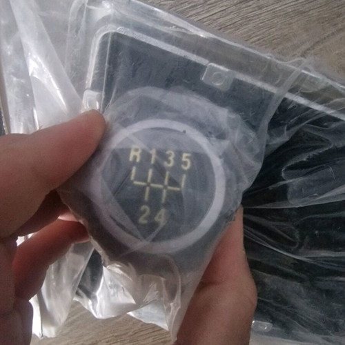 Sealed car badge new