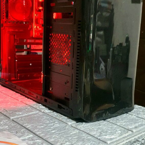 Ryzen Casual Gaming PC v90 with AMD Ryzen 2200G and Vega 7 Graphics