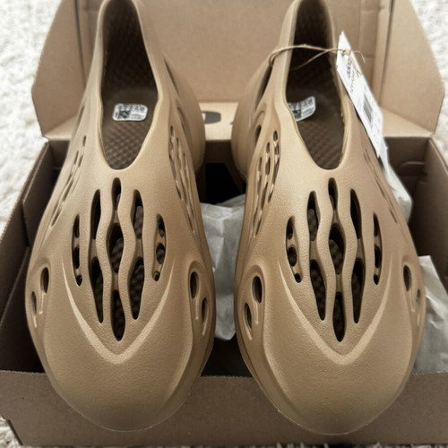 Yeezy Foam Runner brand new with box
