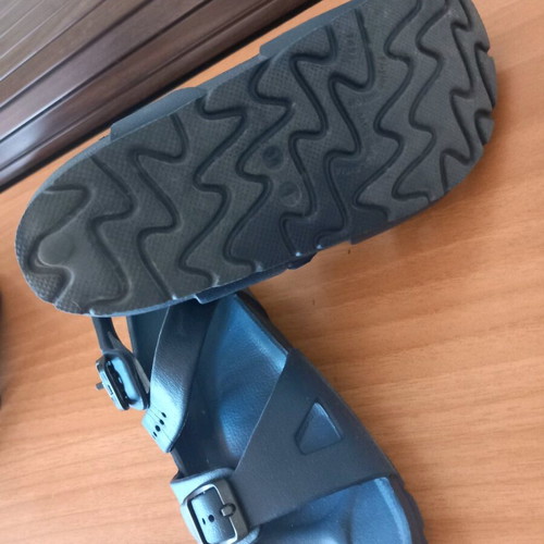 Blue sandals like new, comfortable, size 34