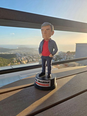 Mendilibar 3D printed figure with base, 18 cm
