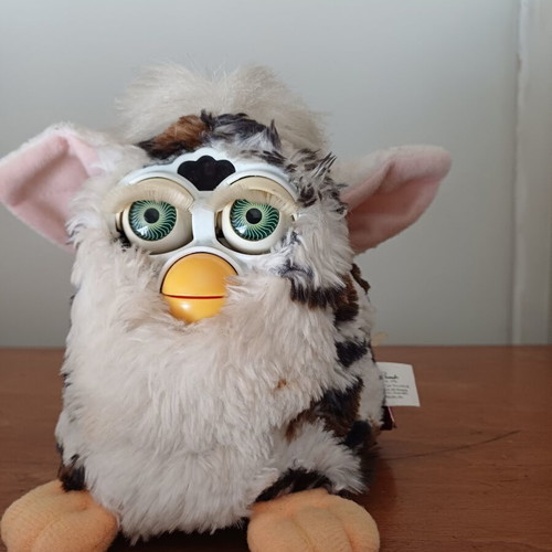 Furby Snow Leopard by Tiger Electronics, like new, collectible with green eyes