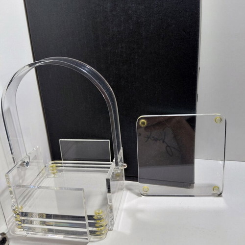 Plexiglass coasters used