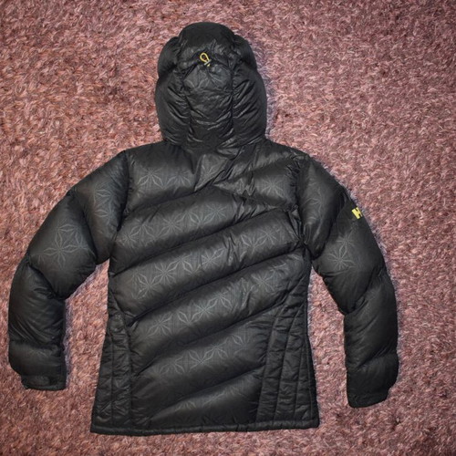 Helly Hansen women's down jacket with snowflakes size S used, black