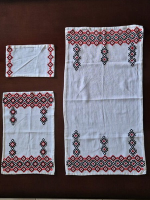 Set of 3 vintage embroidered handmade linens new with geometric patterns