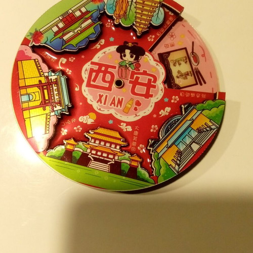 Magnet from Beijing new with rotating top