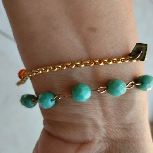 Set of 2 bracelets turquoise and gold like new summer jewellery