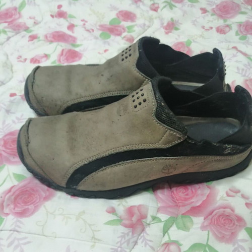 Timberland casual waterproof shoes size 43 used, beige and black