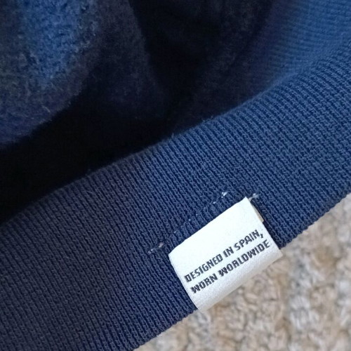 Pull & Bear tricolor hoodie medium used