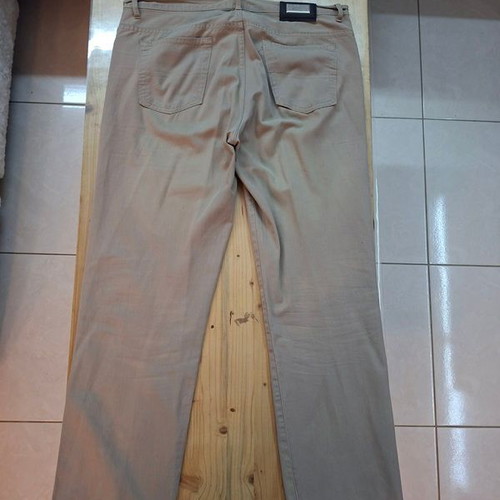 Hugo Boss men's pants XL beige like new