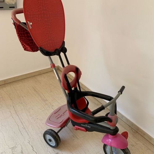 SmarTrike tricycle bike used, red