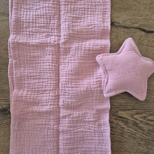 Comfort blanket pink star new
