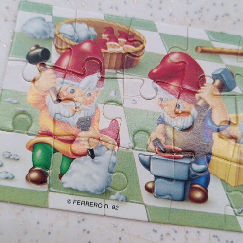 Kinder Surprise Puzzle Gnomes 1992 vintage like new