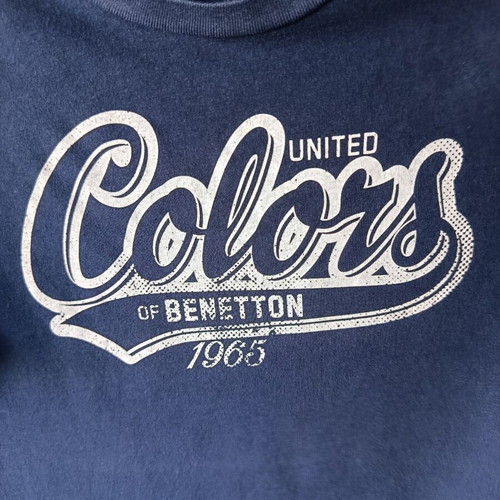 United Colors of Benetton T-shirt like new, size 10-11 years, blue