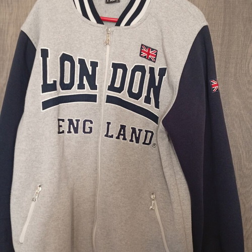 London sweatshirt jacket like new, XXL and XL