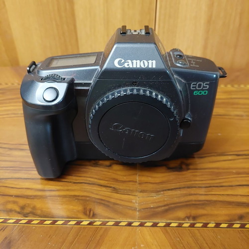 Canon EOS 600 film camera body used