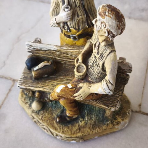 Decorative figurines vintage used, set