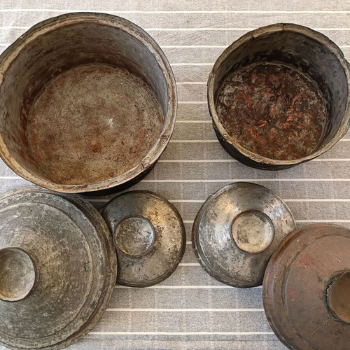 Copper pots used, pack of 3 with lids and tongs