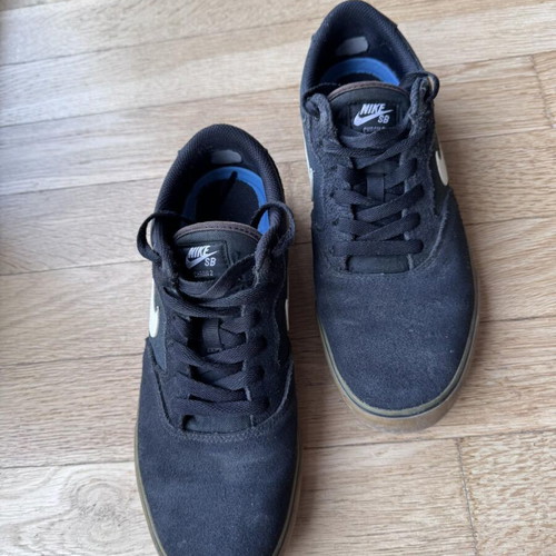 Παπούτσια Nike SB Chron 2 μεταχειρισμένα, νούμερο 41, μαύρα